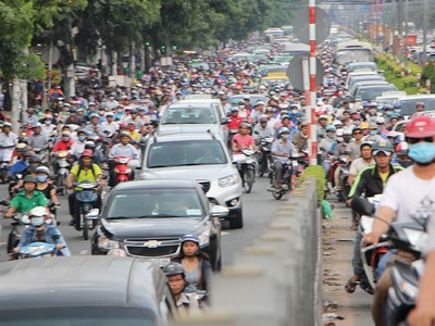 Vùng lõi trung tâm TP.HCM đang ngày càng quá tải. Ảnh: Gia Huy