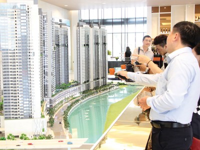 Số đông nhà đầu tư thứ cấp sẽ tạo thanh khoản nhưng cũng dễ gây nhiễu loạn khi dự án ra thị trường. Ảnh: Gia Phú