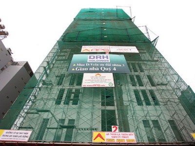 DRH Holdings cất nóc Dự án D-Vela