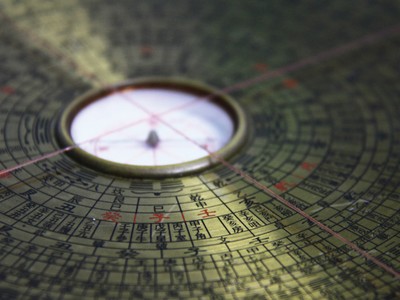 Lá số Tứ trụ được nhiều người quan tâm. Ảnh: Thành Nguyễn