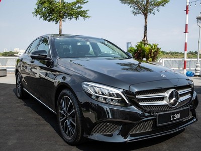 Mercedes-Benz ra mắt C-Class mới không có sự tham gia của Tổng giám đốc