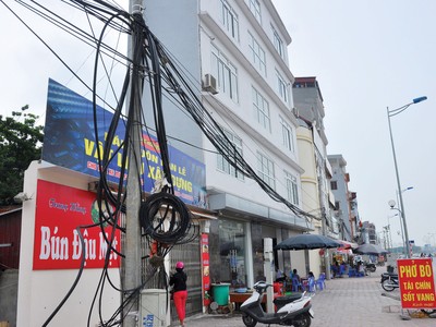 Hà Nội đẩy mạnh xử lý nhà siêu mỏng, siêu méo