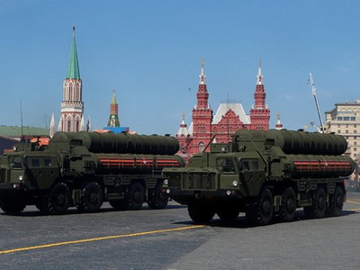 Nga được cho là sẽ bắt đầu giao S-400 cho Thổ Nhĩ Kỳ từ tháng 10.2019.
Ảnh: REUTERS