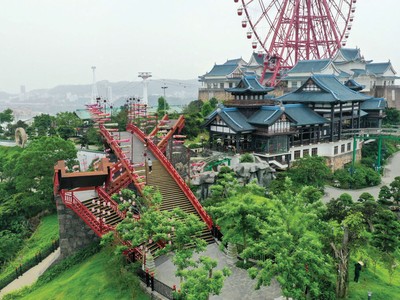 Khu vườn Nhật thuộc tổ hợp vui chơi giải trí Sun World Halong Complex.