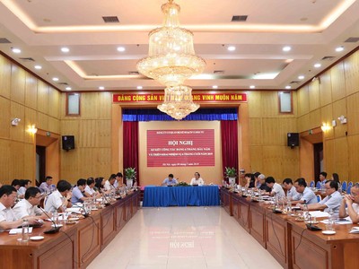 Toàn cảnh hội nghị