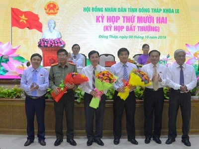 Điều động, bổ nhiệm nhân sự 11 tỉnh, thành