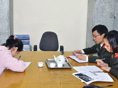 Vũ Thị N.T. (trú tại Ngô Quyền, TP. Hải Phòng) bị phạt 10 triệu đồng vì tung tin giả trên Facebook.