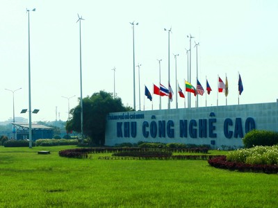 Doanh nghiệp tại SHTP vẫn có nhu cầu  vận chuyển hàng hóa nhằm duy trì hoạt động sản xuất, kinh doanh.