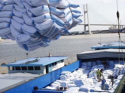 Thủ tướng Chính phủ đã đồng ý với phương án xuất khẩu gạo của Bộ Công Thương, vói sản lượng 400.000 tấn trong tháng 4.