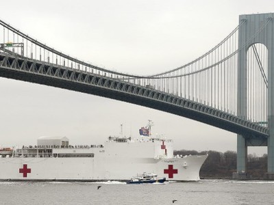 GDP Mỹ trong quý II/2020 được dự báo giảm mạnh 11,2% so với quý trước đó, gấp bốn lần mức giảm hàng quý sâu nhất kể từ năm 1947. Ảnh: AFP