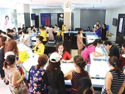 Bốn tháng đầu năm nay, vàng đã tăng giá gần bằng cả năm 2019