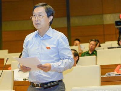 Đại biểu Nguyễn Quốc Bình (Hà Nội).