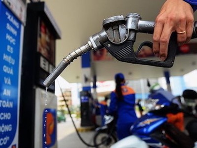 Giá xăng, giá thịt lợn và lạm phát