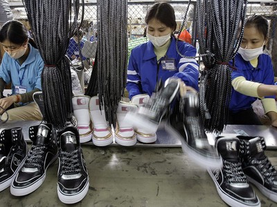 Bộ Công Thương sẽ xây dựng Cẩm nang thông tin về phòng vệ thương mại trong bối cảnh EVFTA có hiệu lực để cung cấp thông tin có hệ thống tới các doanh nghiệp