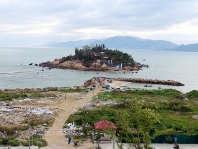 Mới đât tỉnh Khánh Hoà thu hồi dự án Công viên Văn hoá giải trí - thể thao Nha Trang Sao tại đường Phạm Văn Đồng vì liên tục chậm tiến độ, lấn vịnh Nha Trang. Đây là một trong những động thái lập lại trận tự về những dự án kém năng lực, để tạo môi trường sạch thu hút đầu tư