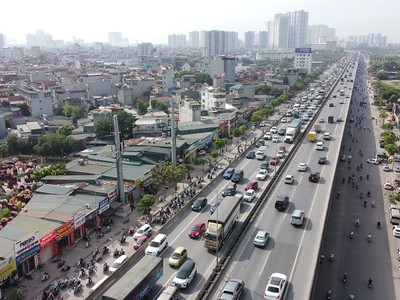 Tuyến đường vành đai 3 Hà Nội đã mãn tải, thường xuyên ùn tắc kéo dài vào những dịp cuối tuần