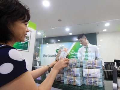 Lãnh đạo các ngân hàng nói gì về quyết định hạ lãi suất của Ngân hàng Nhà nước