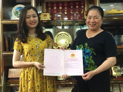 Dự án Oriental Westlake bàn giao sổ đỏ chào đón các cư dân mới