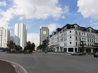 Thị trường Hà Nội có nửa đầu năm bùng nổ nguồn cung cả căn hộ và nhà liền thổ. Ảnh: Thành Nguyễn