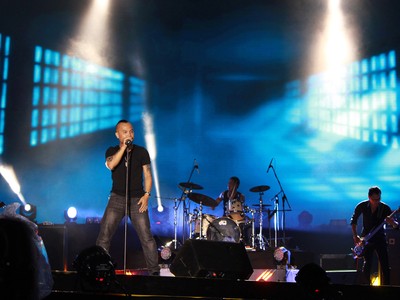 Trần Lập - thủ lĩnh của nhóm Bức Tường. Ảnh: Internet.