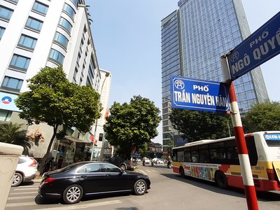 Văn phòng là phân khúc chưa chịu nhiều ảnh hưởng tiêu cực từ Covid-19. Ảnh: Thành Nguyễn.