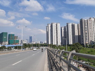 Rao bán chung cư và đất nền tăng đột biến ở cả Hà Nội và TP.HCM. Ảnh: Thành Nguyễn.