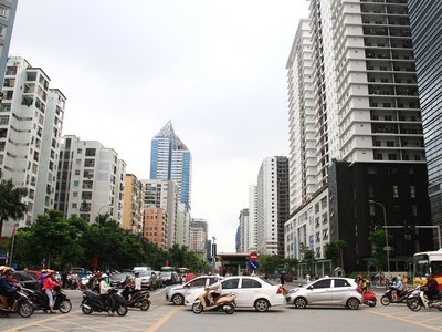 Việc tiếp cận thông tin về thị trường bất động sản của người dân có thể sẽ thuận tiện hơn trong thời gian tới. Ảnh: Thành Nguyễn.