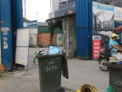 Một phần lớn trong số 800 tỷ đồng huy động của khách hàng tại Dự án Thanh Hà Cienco5 Land được Lê Hòa Bình rót vào Dự án Nam Đàn Plaza