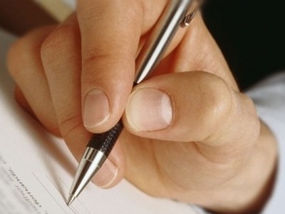 Phó giám đốc giả chữ ký Giám đốc để chiếm đoạt tiền công ty