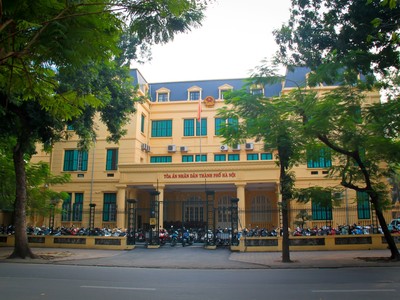 Hoãn xét xử vụ cựu giám đốc chiếm đoạt 79 tỷ đồng của ngân hàng