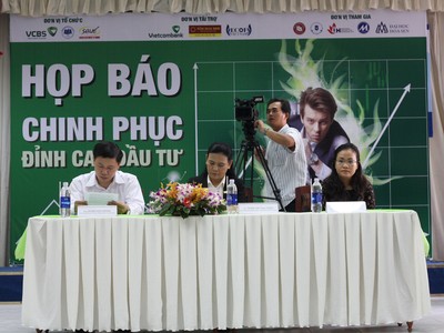 Buổi họp báo Khởi động Cuộc thi Chinh phục đỉnh cao Đầu tư năm 2014