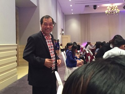 Ông Trầm Bê vui mừng khi cổ đông SouthernBank thông qua phương án sáp nhập vào Sacombank