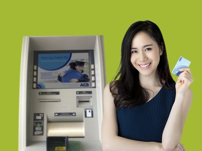 ACB triển khai máy nộp-rút tiền tự động tại TP.HCM 