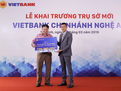 Vietbank chi nhánh Nghệ An khai trương trụ sở mới