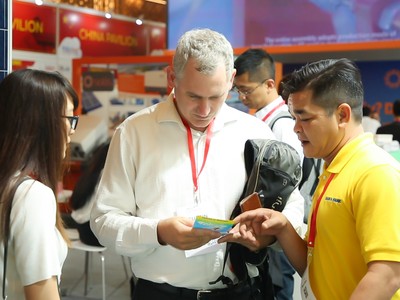 Nam A Bank mang tín dụng xanh đến doanh nghiệp ngành năng lượng tái tạo