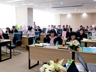 Đại hội biểu quyết thông qua các báo cáo và tờ trình