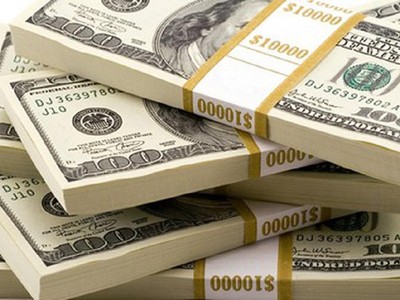 Chuyên gia UOB: Chính sách thương mại đầy biến động có thể khiến đường cong lợi suất dốc hơn và làm suy yếu USD