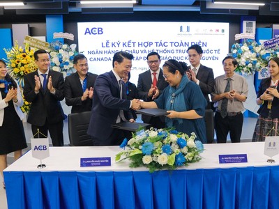 ACB ký hợp tác toàn diện với Tập đoàn Giáo dục Khôi Nguyên