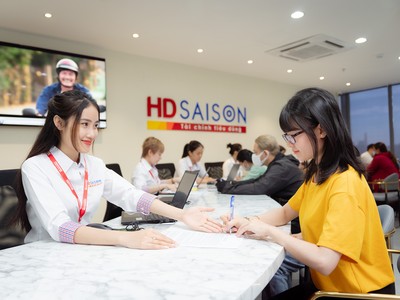 HD SAISON là công ty tài chính tiêu dùng đầu tiên được Ngân hàng Nhà nước Việt Nam cấp phép vào năm 2007.