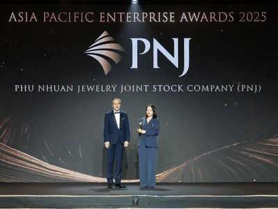 PNJ được vinh danh ở hai hạng mục gồm Doanh nghiệp Tăng trưởng nhanh và Doanh nghiệp Xuất sắc châu Á (Ảnh: Hùng Nguyễn)