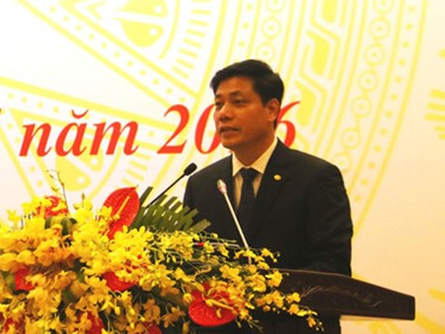 Thứ trưởng Nguyễn Ngọc Đông trình bày báo cáo kết quả hoạt động của toàn Ngành trong Quý I và triển khai nhiệm vụ Quý II/2016.