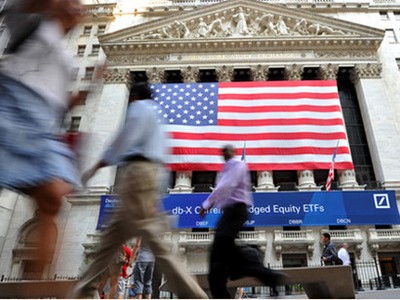 Kể từ đầu năm đến nay, lượng tiền rút khỏi các quỹ chứng khoán toàn cầu đã lên đến 90 tỷ USD