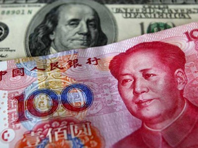 Nhân dân tệ suy yếu trong khi USD đang có xu hướng đi lên. (Ảnh minh họa: Reuters)