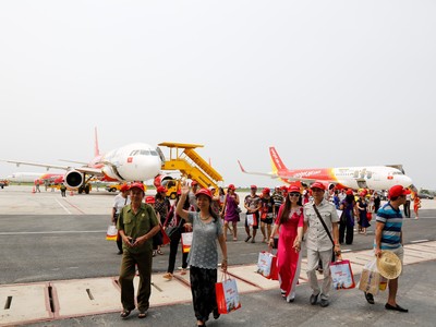 1 triệu vé khuyến mại giờ vàng, bay khắp Việt Nam cùng Vietjet