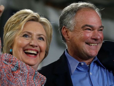 Ông Tim Kaine chính thức được bà Clinton đề cử làm ứng viên phó tổng thống Mỹ. Ảnh: Reuters