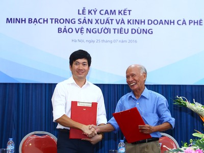 Vinacafé Biên Hòa cam kết sản xuất các sản phẩm cà phê nguyên chất, không độn đậu nành