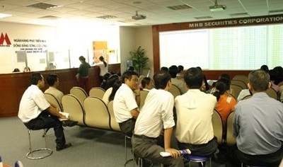 Hé lộ thêm thông tin vụ khởi tố hàng loạt cựu lãnh đạo Công ty chứng khoán MHBS