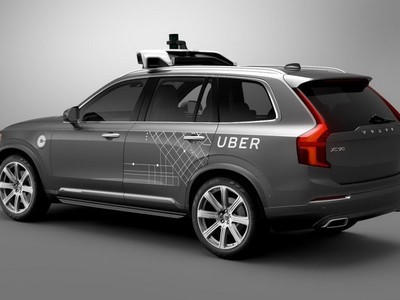 (Nguồn: bloomberg.com)