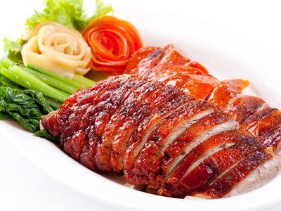 Những con phố vịt quay nức tiếng ở... Sài Gòn