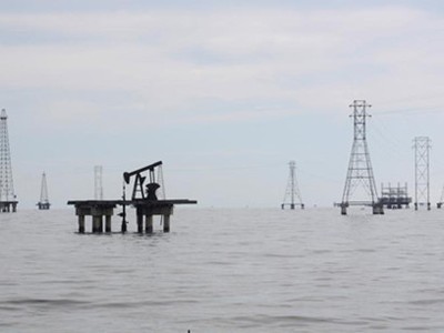 Một mỏ bơm dầu ở Cabimas, Venezuela (Ảnh: Reuters)